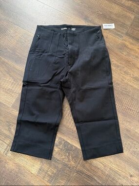 Old Navy Black Cropped Straight-Leg Pants